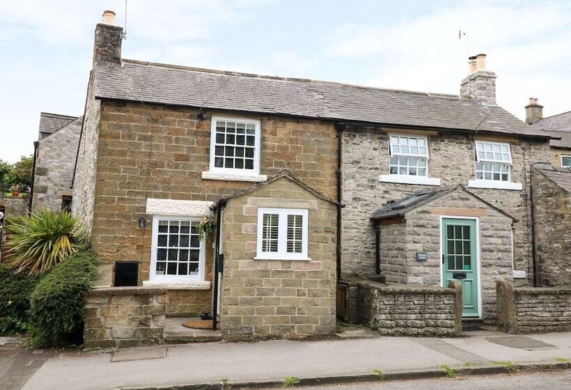 Gritstone Cottage