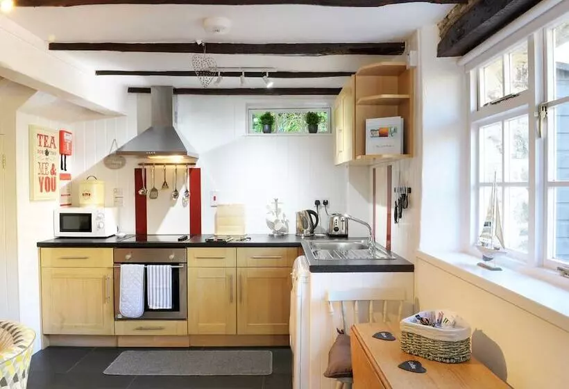 Hele Stone Cottage