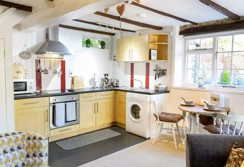 Hele Stone Cottage