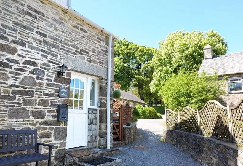 Hele Stone Cottage