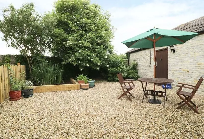 The Old Goat Barn At Trout Cottage