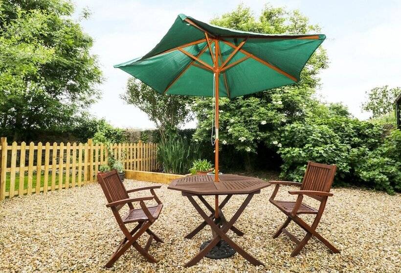 The Old Goat Barn At Trout Cottage