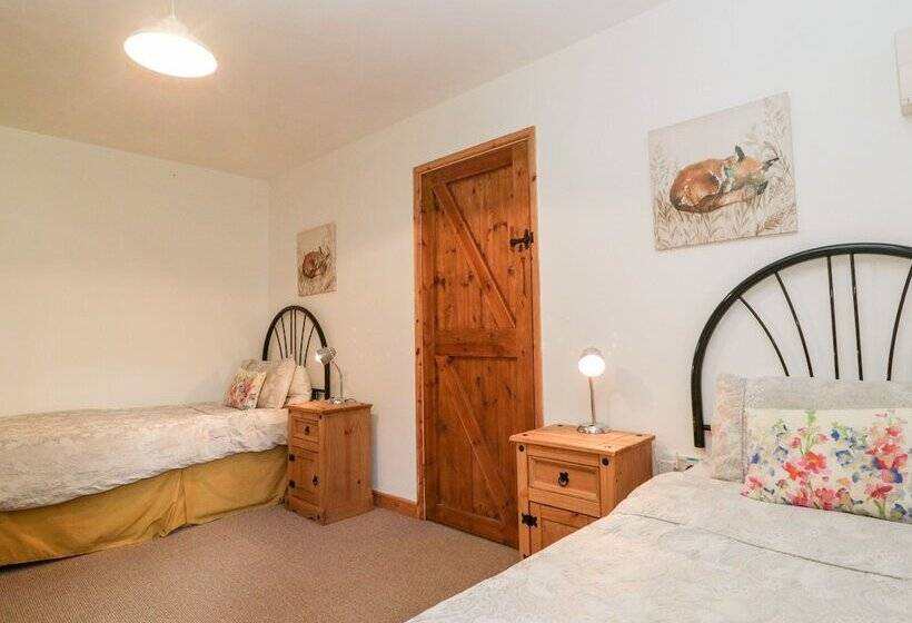 The Old Goat Barn At Trout Cottage