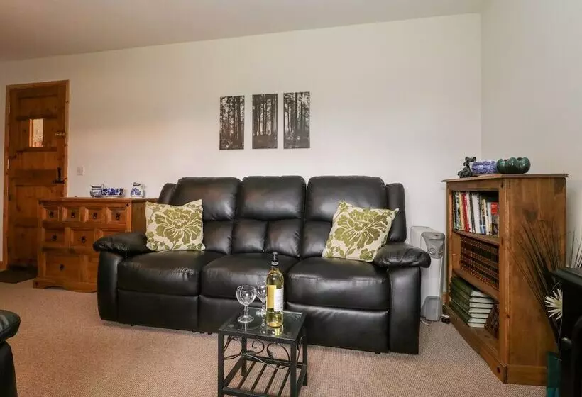 The Old Goat Barn At Trout Cottage