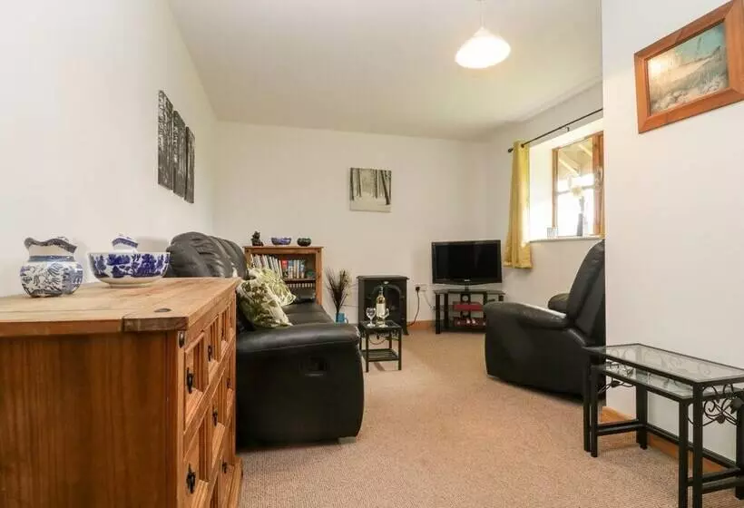 The Old Goat Barn At Trout Cottage