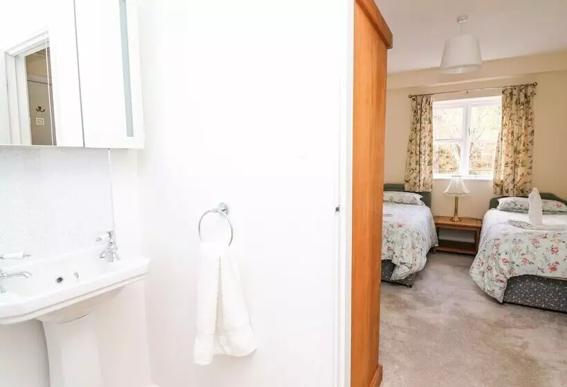 Trout Cottage