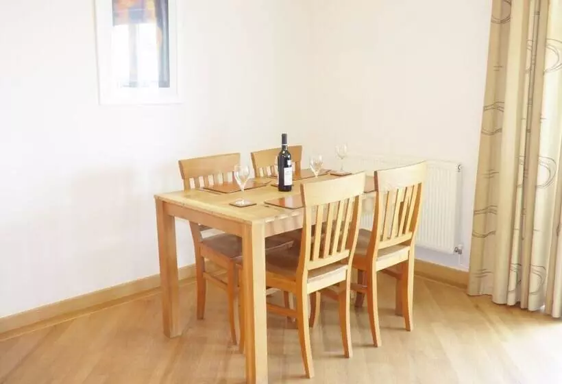 Apartment B3
