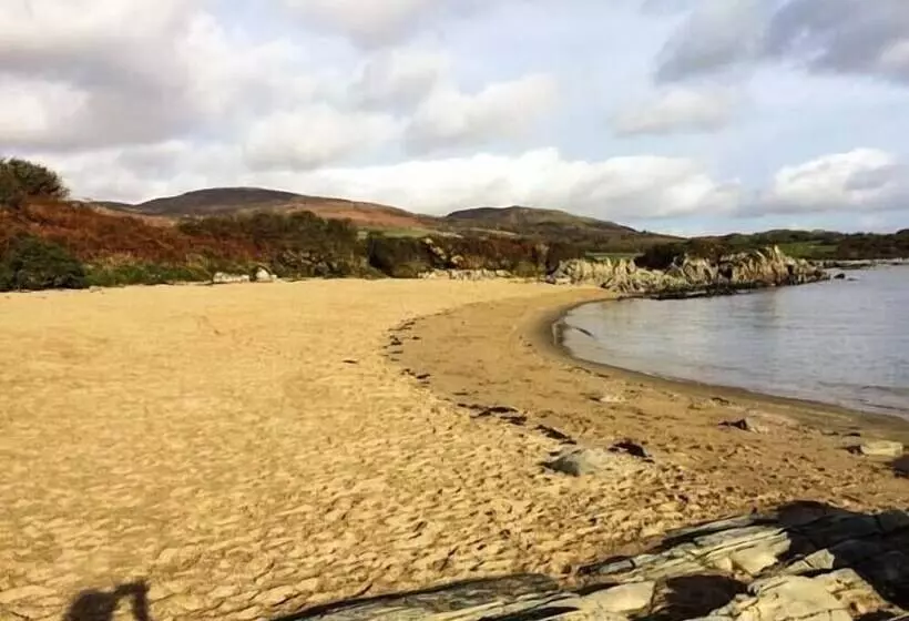 Dermot Cottage
