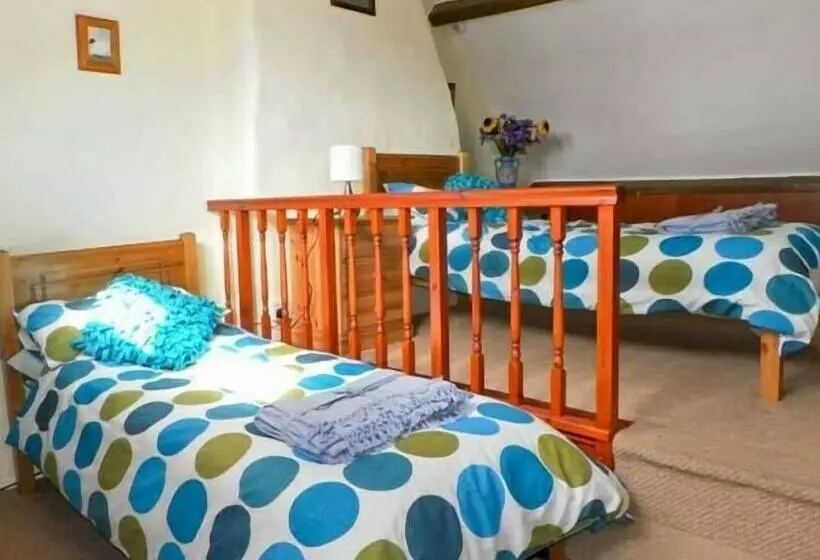 Lion Cottage