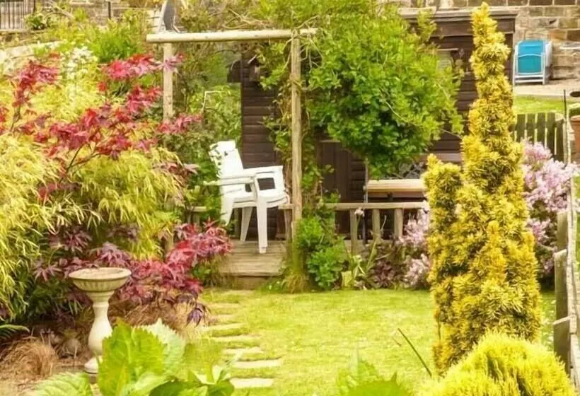 Lion Cottage