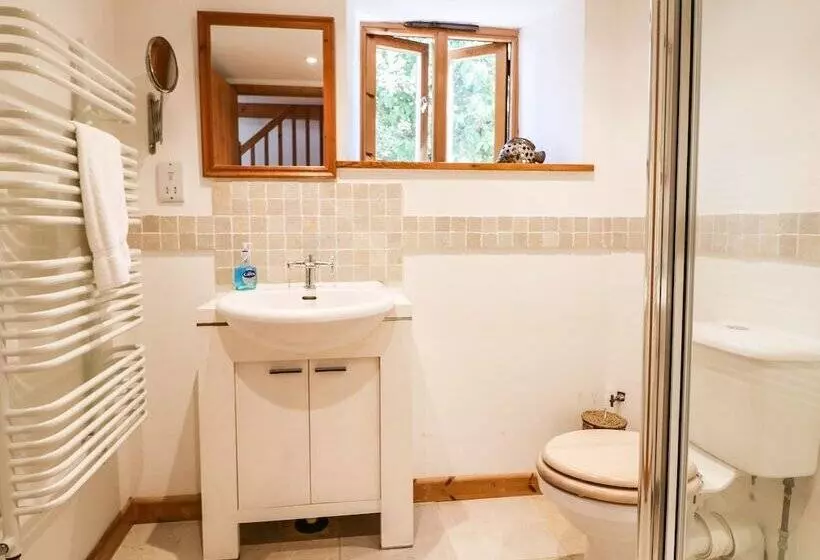 Lower Rissick Cottage