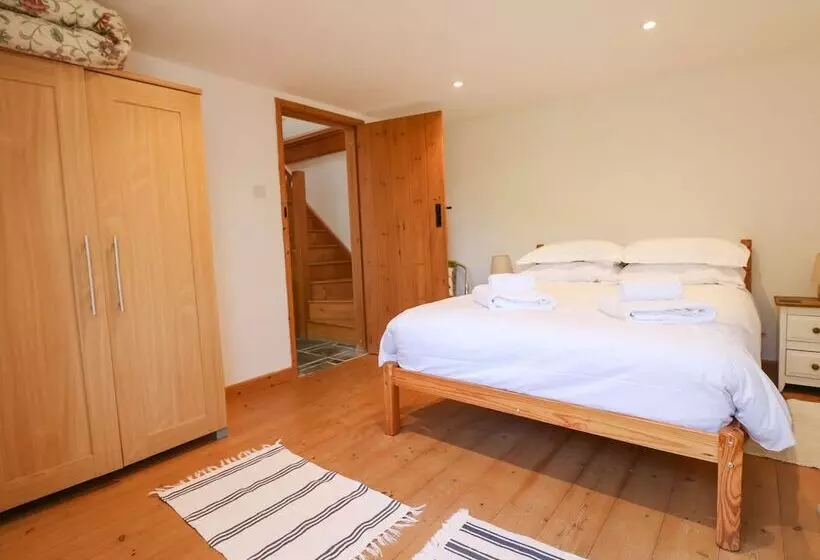 Lower Rissick Cottage