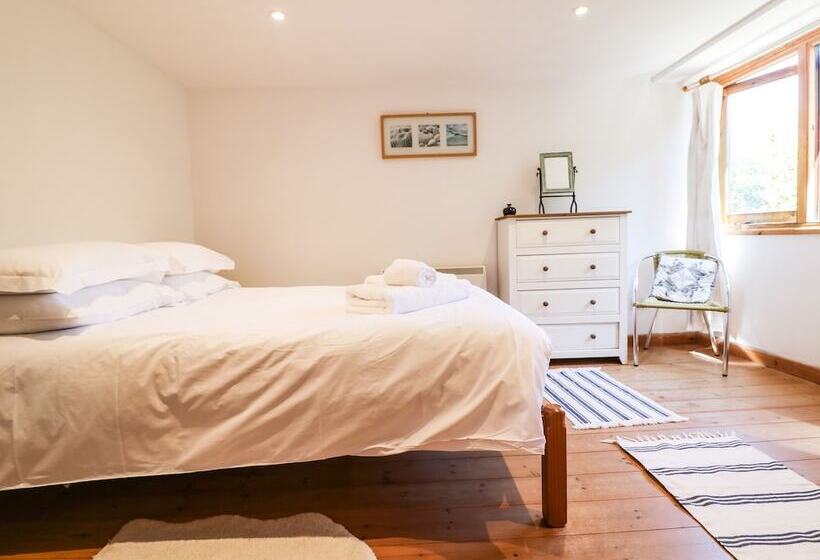 Lower Rissick Cottage