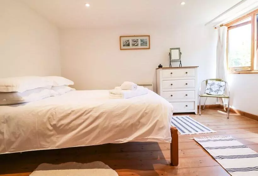 Lower Rissick Cottage