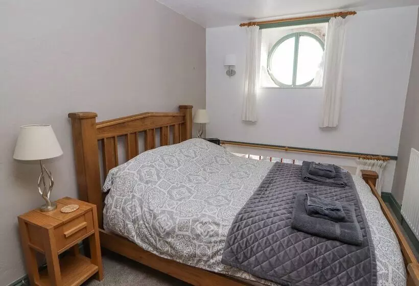 Mellfell Cottage