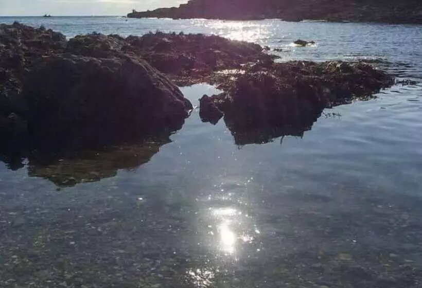 Ty R Enfys Bach   Upper