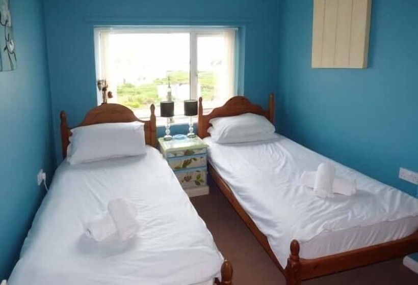 Ty R Enfys Bach Upper