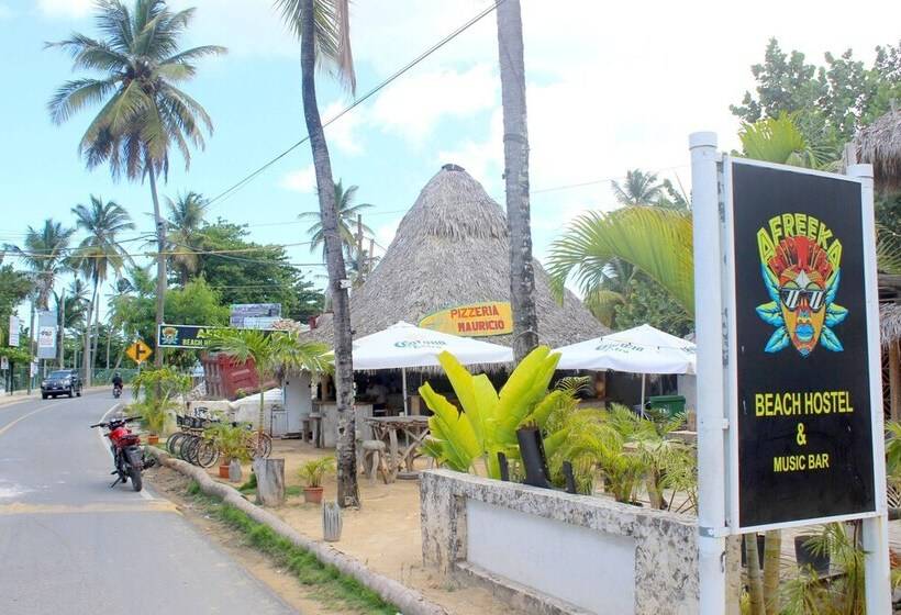 Afreeka Beach Hostel & Music Bar