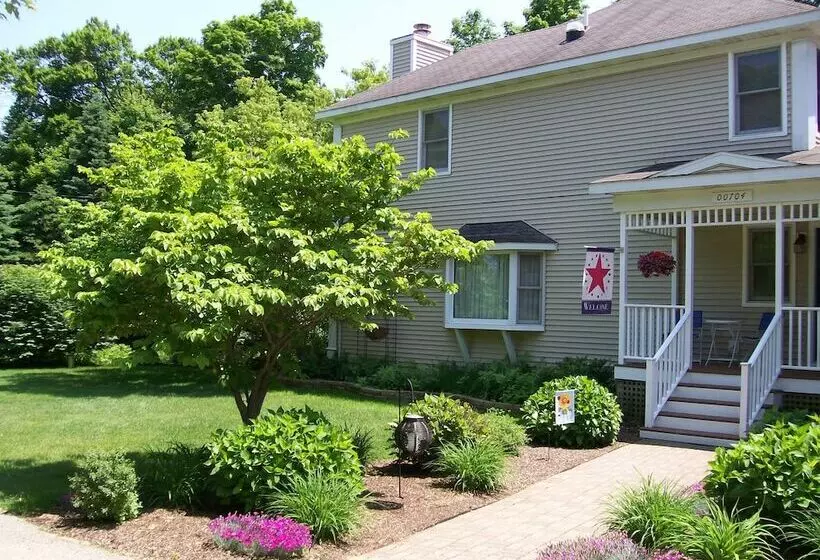 Black River Inn Bed And Breakfast