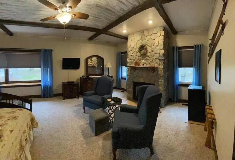 Black River Inn Bed And Breakfast