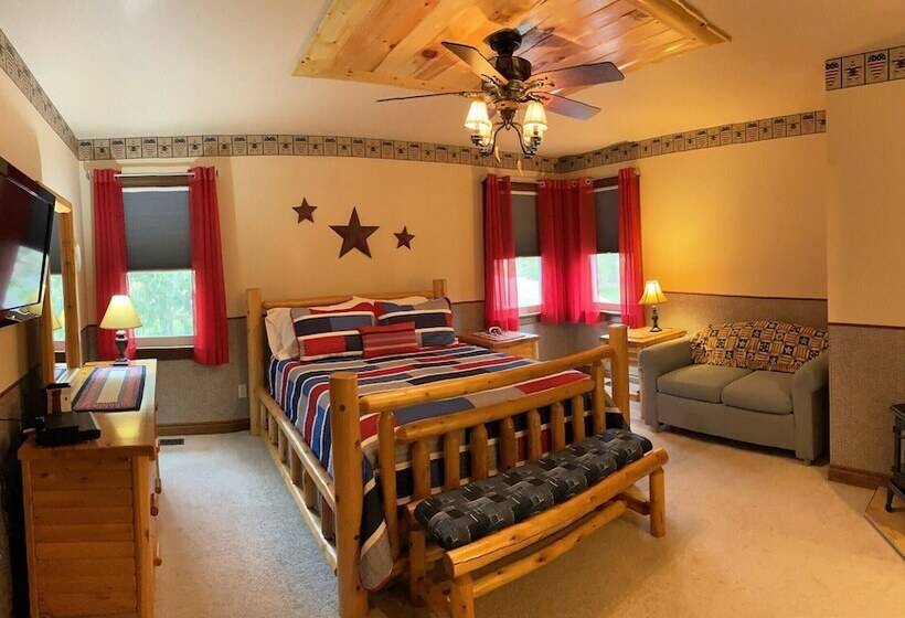 Black River Inn Bed And Breakfast