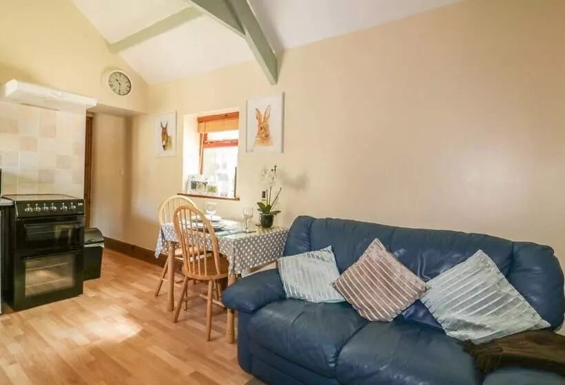 Cosy Cottage