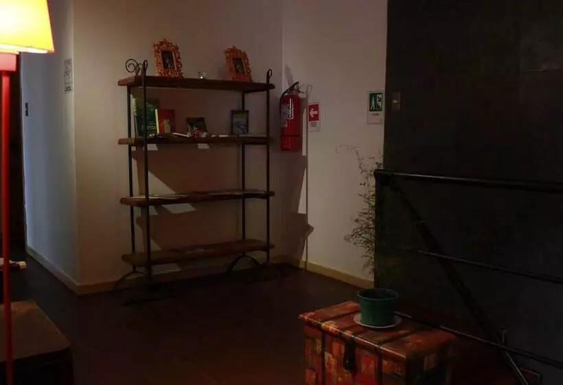 Hostal Costamía