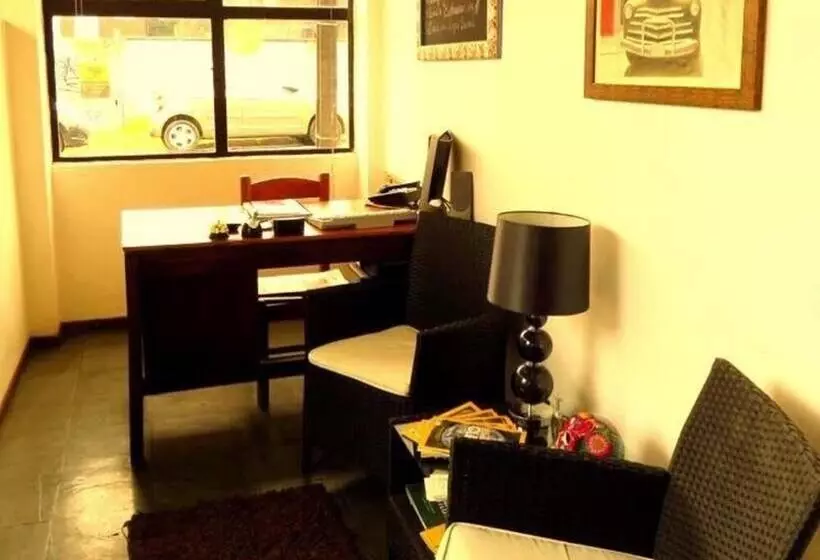 Hostal Costamía