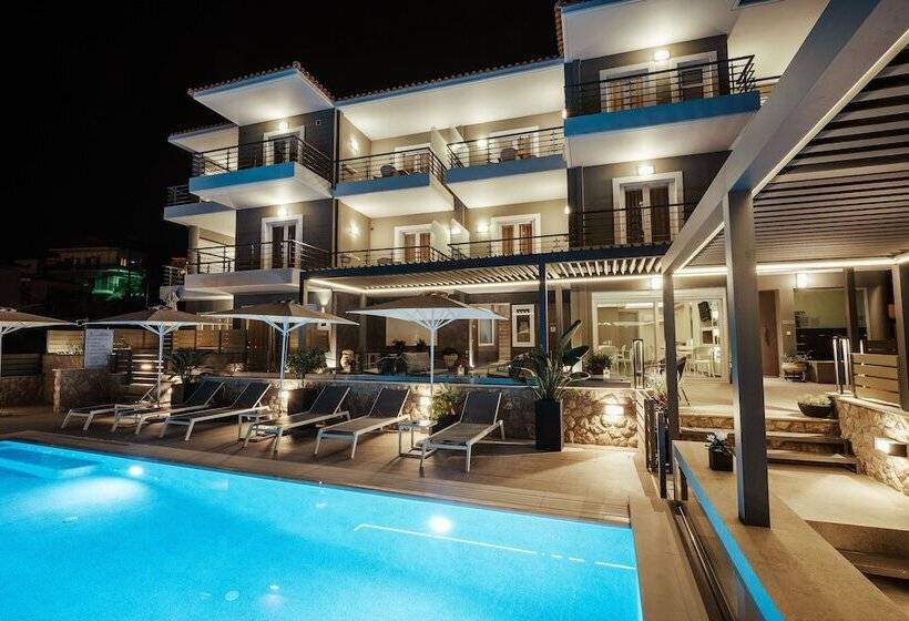 هتل Andrew S Luxury Residence