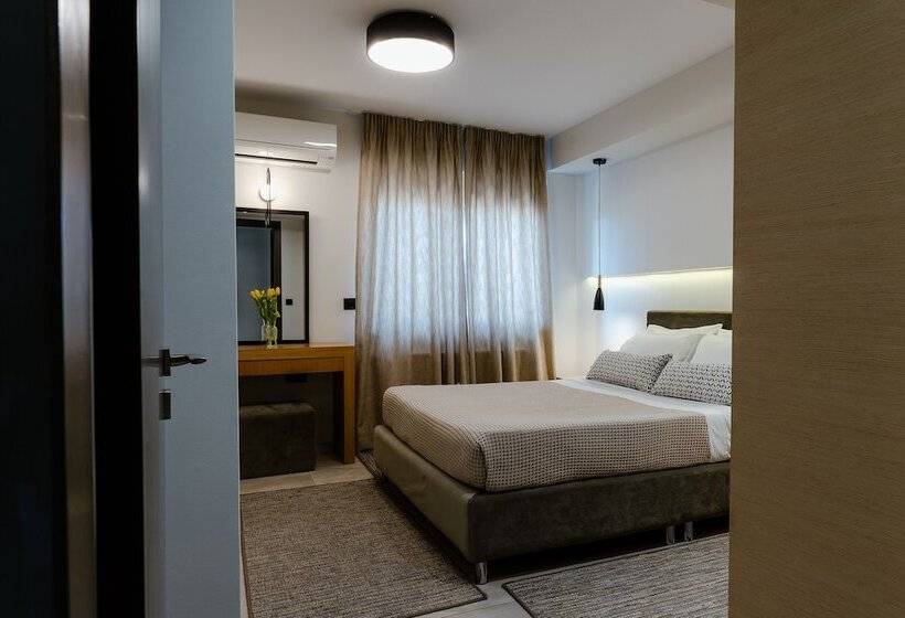 هتل Andrew S Luxury Residence