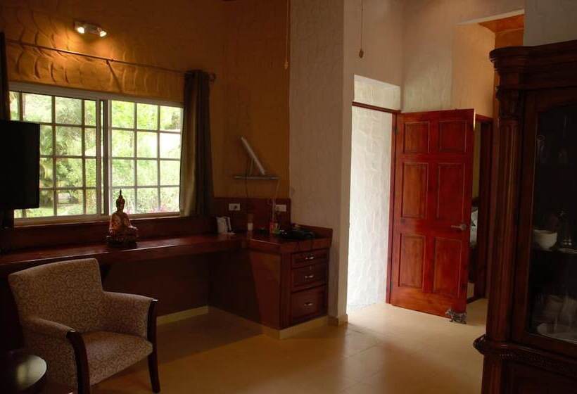 ホテル Cabaña Villa Victoria