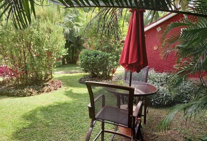 ホテル Cabaña Villa Victoria