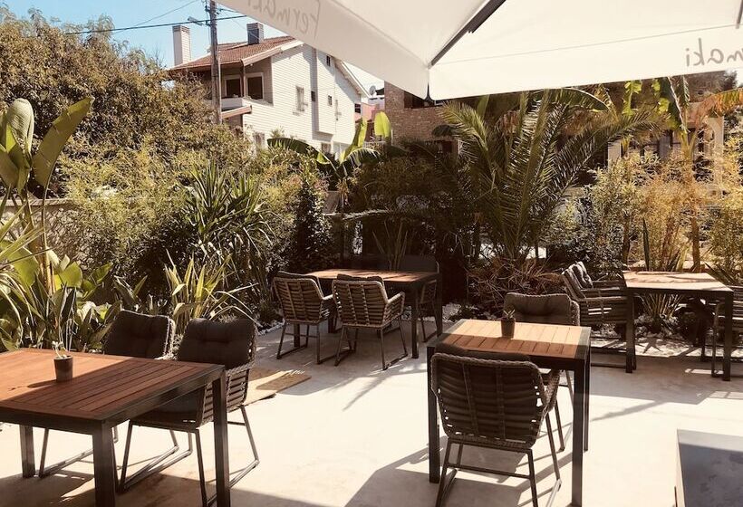 فندق Fermaki Rooms   Adults Only