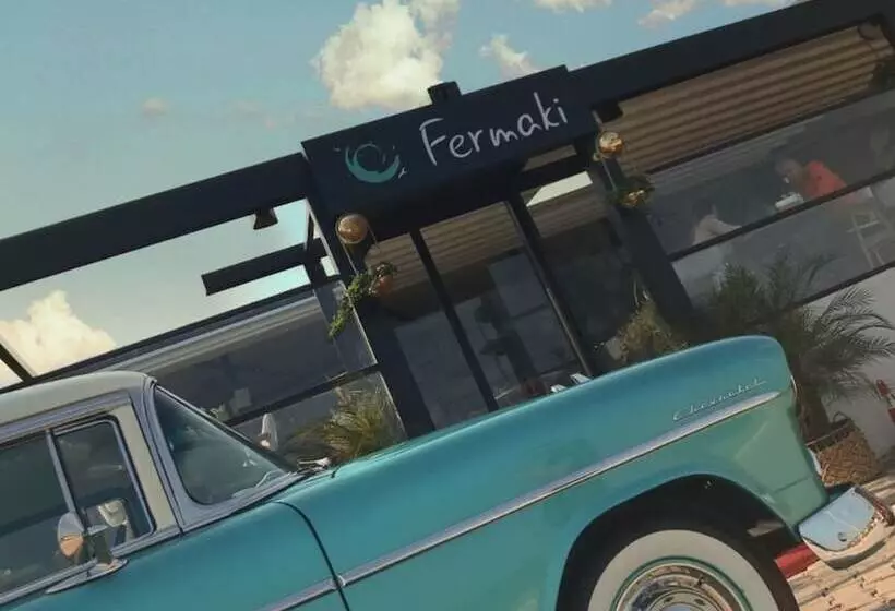 ホテル Fermaki Rooms   Adults Only