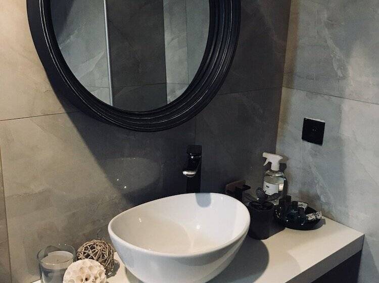 فندق Fermaki Rooms   Adults Only