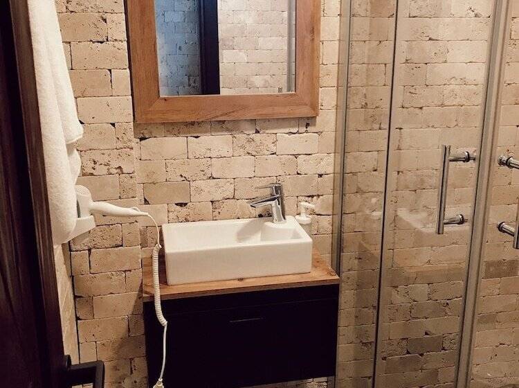 فندق Fermaki Rooms   Adults Only