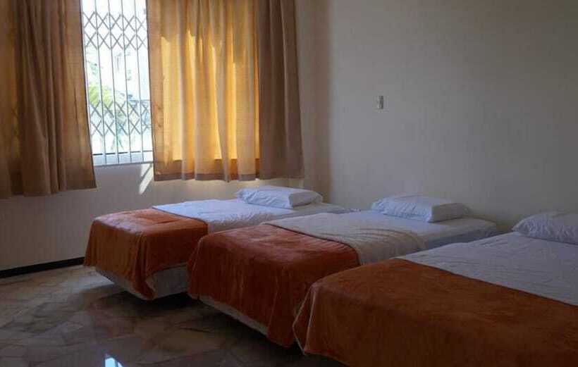 Отель Garzoquil