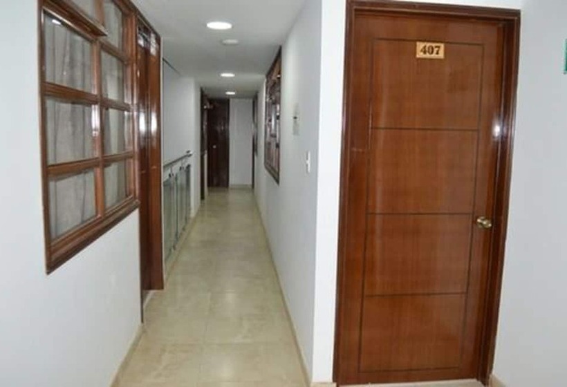 ホテル Gran Castell