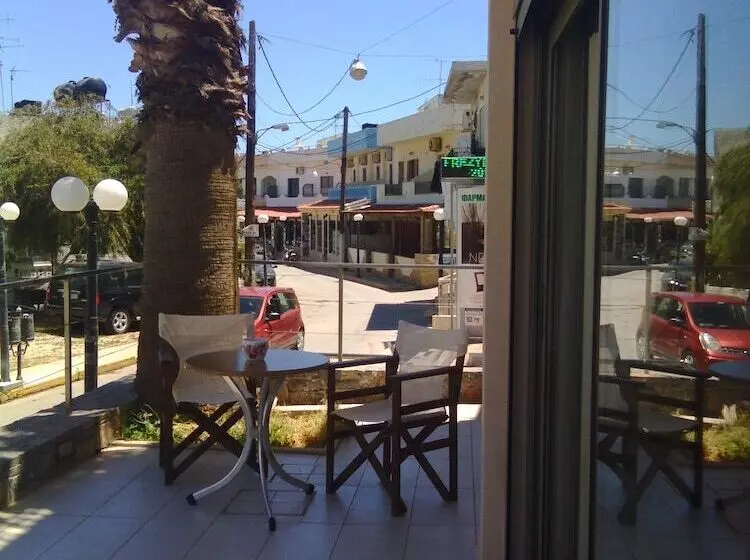 Hotelli Maria Apartments