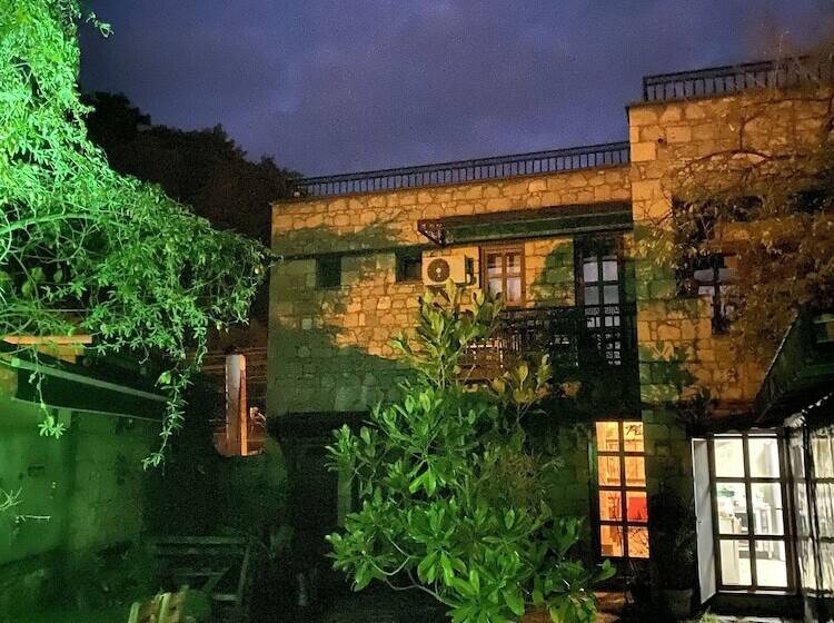 ホテル Pluvia Boutique