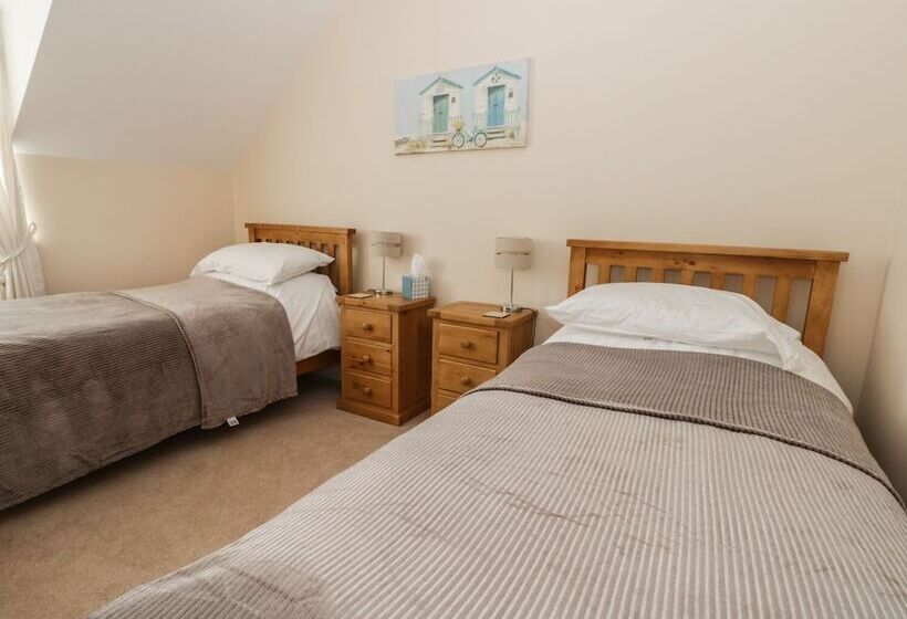 Pebble Cottage Dunnscroft