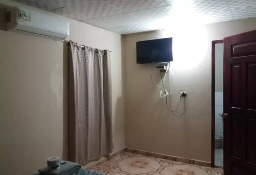 ペンション Inn Residencial Mi Feria