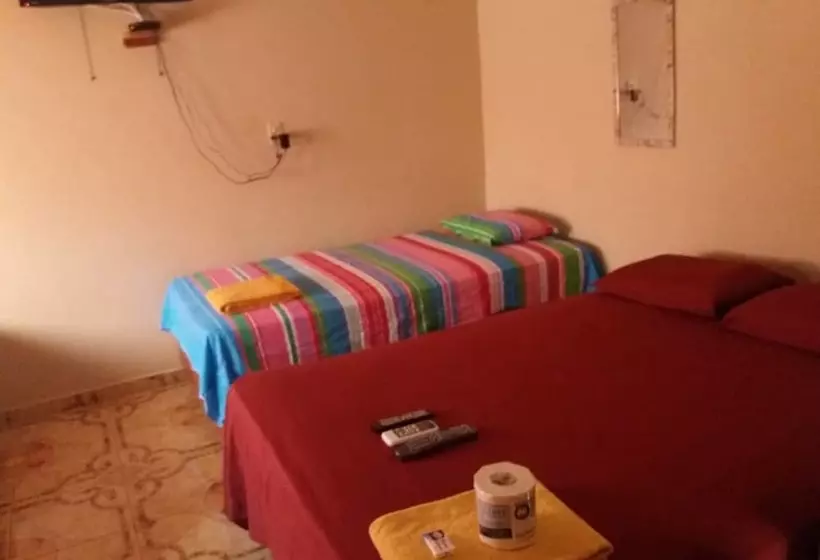 ペンション Inn Residencial Mi Feria
