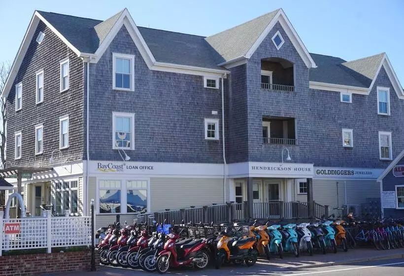 Majatalo The Hendrickson House