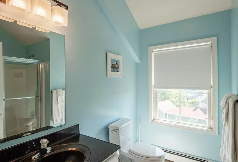 Majatalo The Hendrickson House