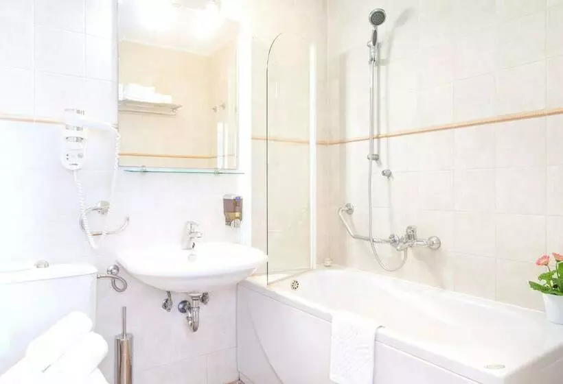 پانسیون Villa Mare