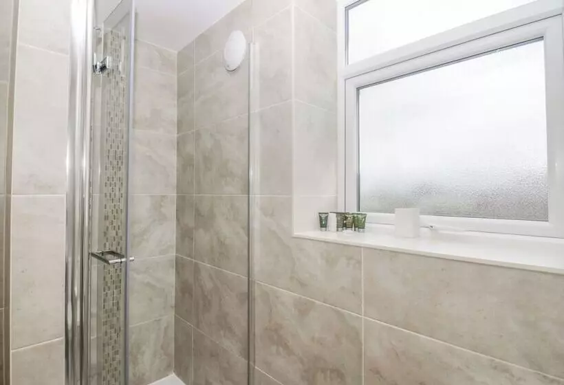 Driftwood, 23 Roa Island