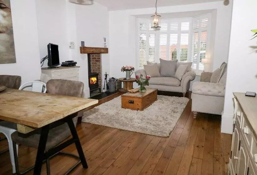 Harriet's Cottage