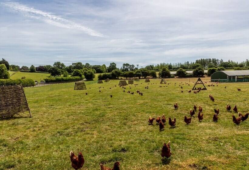 Woodmans Cottage @ Nables Farm
