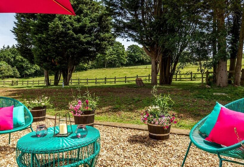 Woodmans Cottage @ Nables Farm